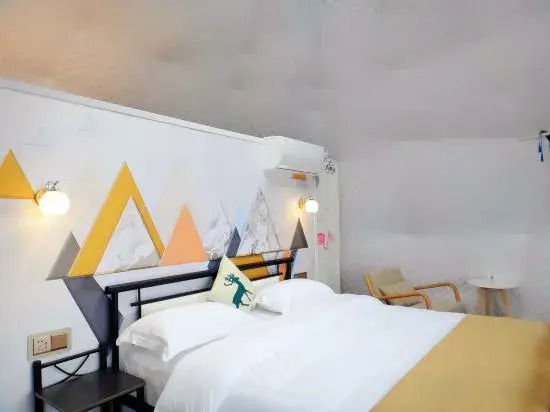 Чунцин: Chongqing Xingyu Xingyuan Tent Homestay please