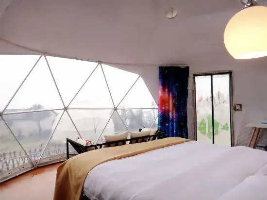 Чунцин: Chongqing Xingyu Xingyuan Tent Homestay please