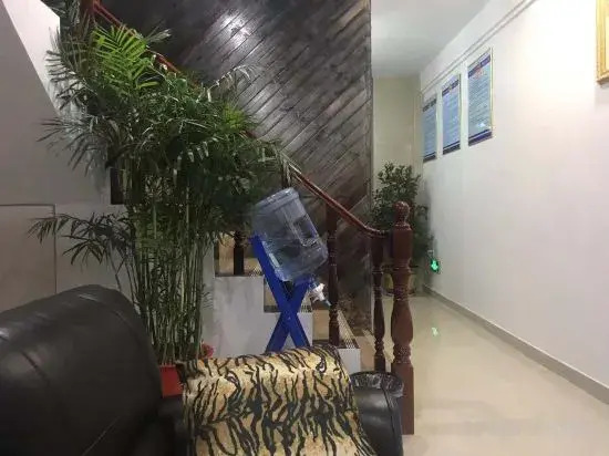 Ляньюньган: Guanyun Hongyuan Express Hotel