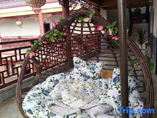 Личуань: Lichuan Chunhuiyuan Homestay