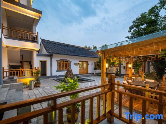 Лоян: Luanchuan Yuanheng Hotel