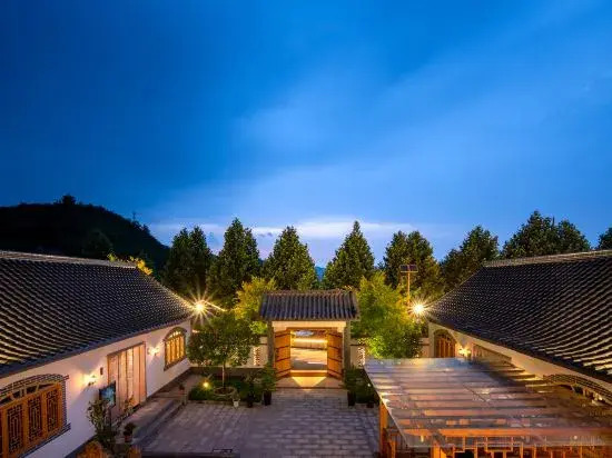 Лоян: Luanchuan Yuanheng Hotel