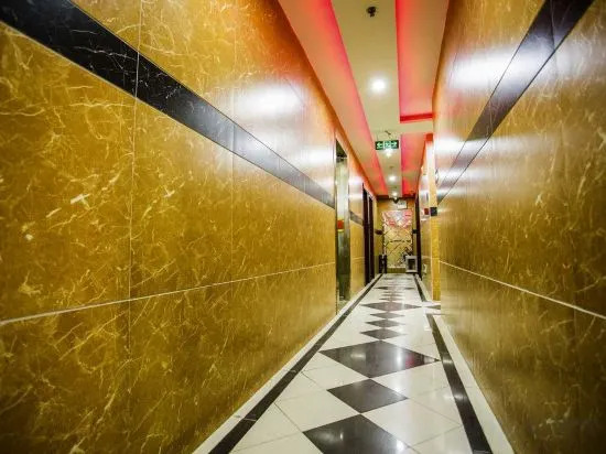 Фуян: Lu'an Heyuan Express Hotel