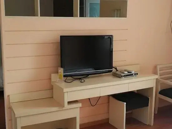 Фуян: Shanghai Baishun Express Hotel