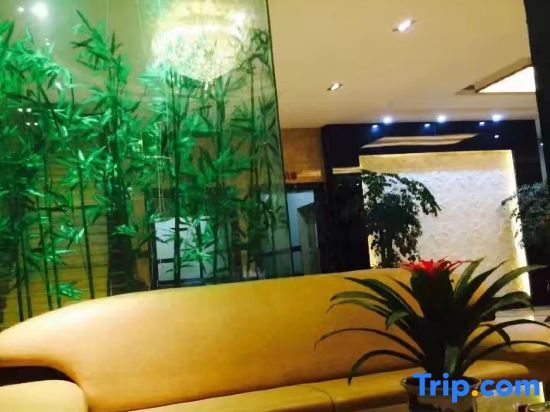 Синъи: Xingyi Marriott Hotel