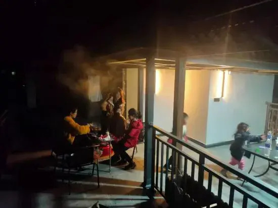 Шанграо: Wangkou Jiuyue Murray Homestay