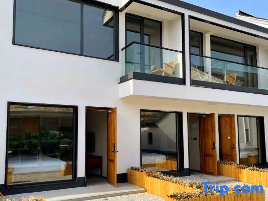 Шанхай: Shanghai Hengshan Yiju Liantang Sanshang Homestay