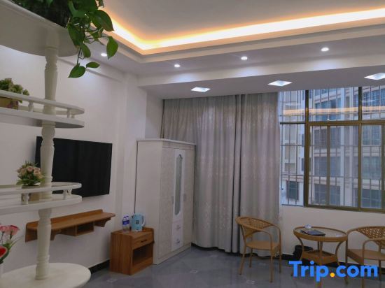 Цюйцзин: Longxin Business Hotel
