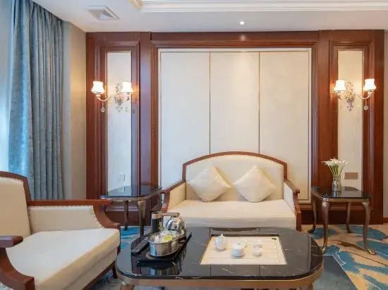 Цзеян: Vienna Zhihao Hotel (Jieyang Huilai Kwai and Avenue Longjiang Branch)