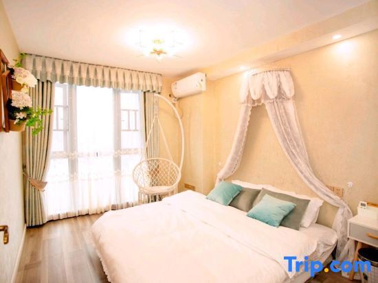 Юнчжоу: Yongzhou Yixin Apartment