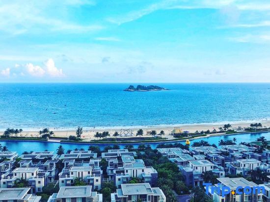 Янгиианг: Stay in Yangjiang. Come see the Beach House
