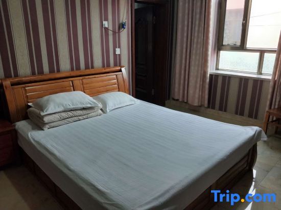 Инин: Yining Qingmei Hostel