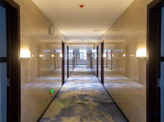 Хойчжоу: Carlton International Mansion (Huizhou University of Economics)