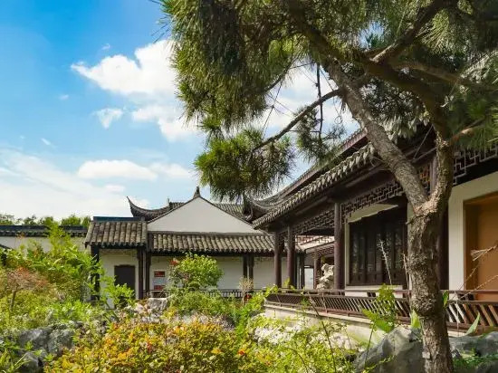 Сучжоу: Guli Hongdou Resort • Lake Lodge