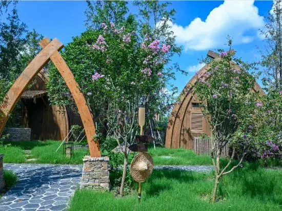 Сучжоу: Guli Hongdou Resort • Lake Lodge