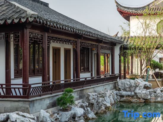 Сучжоу: Guli Hongdou Resort • Lake Lodge