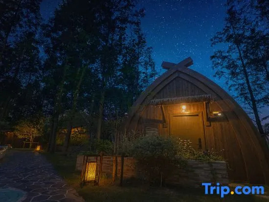 Сучжоу: Guli Hongdou Resort • Lake Lodge
