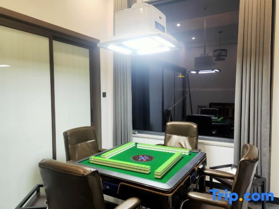 Xuancheng: Cloud in Longyuan Homestay