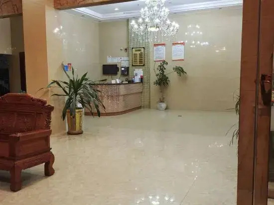 Хейан: Zilong Hotel