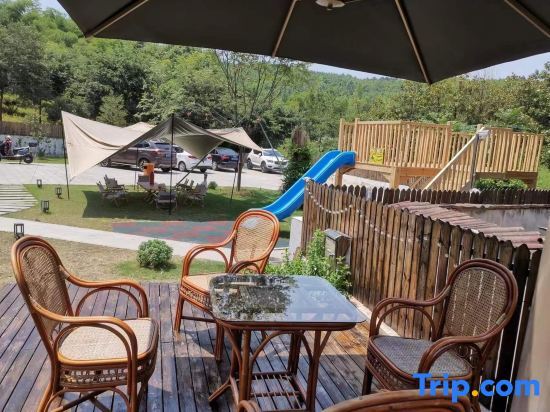 Чанчжоу: Lock Mountain Homestay