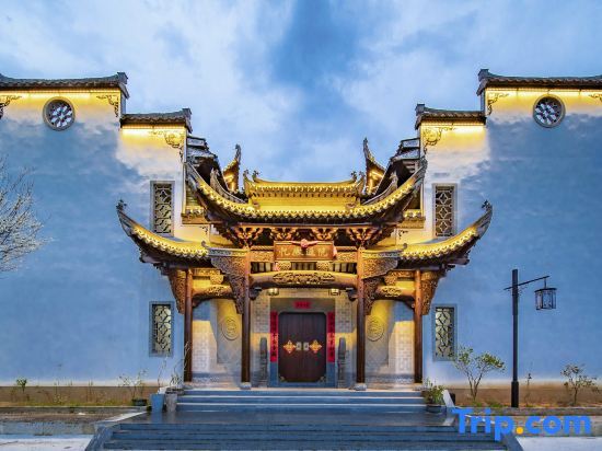 Шанграо: Wuyuan YIHUI HOUYUAN Homestay