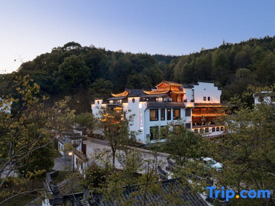 Шанграо: Wuyuan YIHUI HOUYUAN Homestay