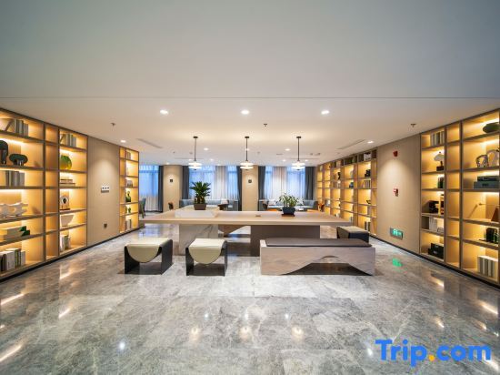 carousel image 5