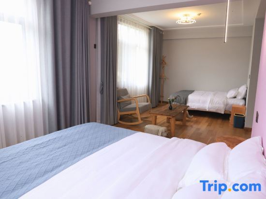 Тайчжоу: It's reported that you have a home stay on the rooftop