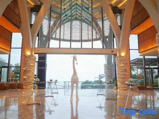 Хойчжоу: Silver Sands Hotel By RìChū