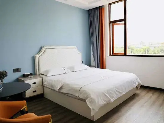 Цюйцзин: Alinwear E-Sport Hotel