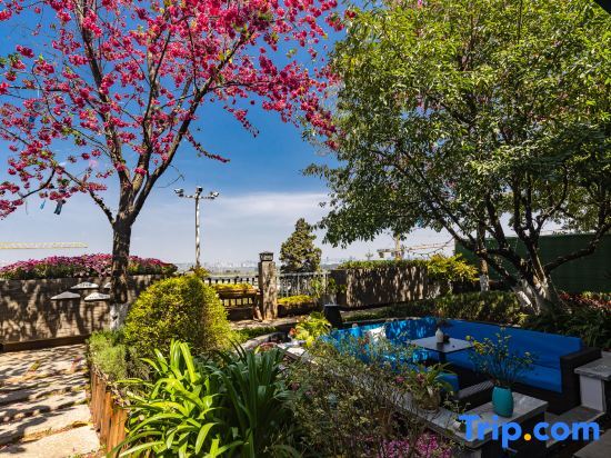 Tea Horse Garden Resort (Kunming Dianchi Xishan Scenic Area) — фото 1