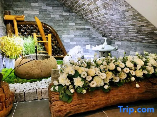 Тунляо: Huolin Gol Fengqiao Yebo Homestay