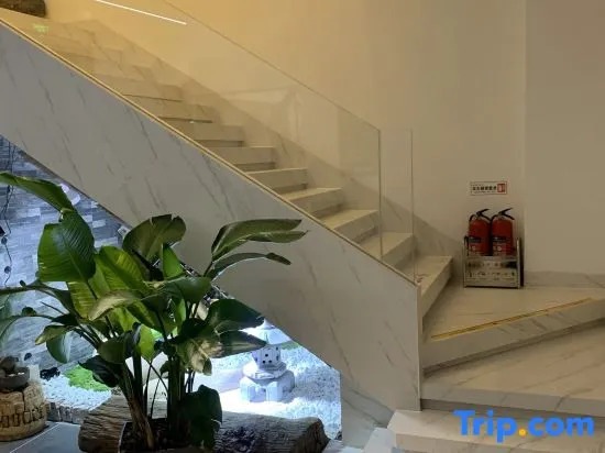 Тунляо: Huolin Gol Fengqiao Yebo Homestay
