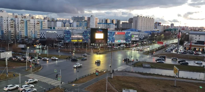 Сургут: Алатырь на улице 30 лет Победы