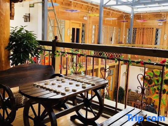 Шангри-Ла: Shangri-La Peak Yujin Residence