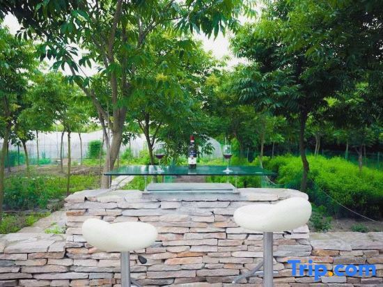 Шанхай: Farming  Club dongping 107  Hotel