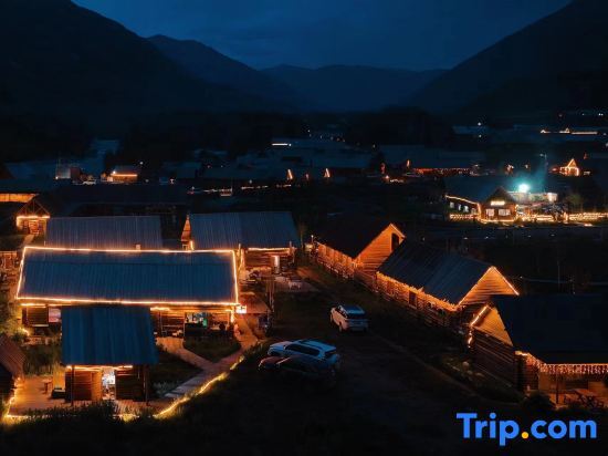 Буркин: Hemu Open to the Mountain Homestay