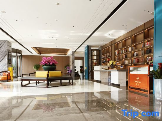 Фуян: Holiday Inn West Lake (Xiangyang West Railway Station Xiangzhou District Xiguan Airport Branch)