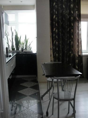 Ханты-Мансийск: Apartment Rose Valley
