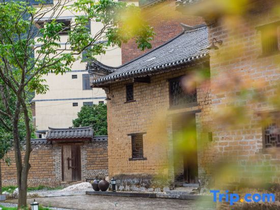 Yulong Mansion·Chinese Aesthetic Courtyard (Yangshuo Yulonghe Branch) — фото 1