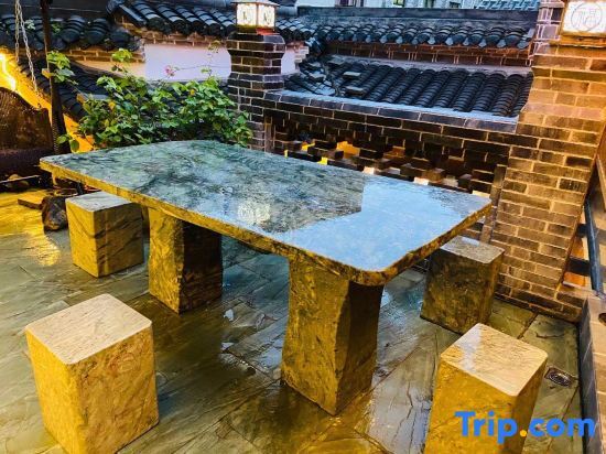 Лунъянь: Changting Jichuan Bieyuan Homestay