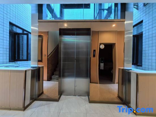 Haoyunlai Light Luxury Hotel (Tianquan Hospital of Traditional Chinese Medicine) — фото 3