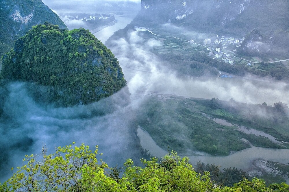 Гуйлинь: Bonjour Aroma Tea House