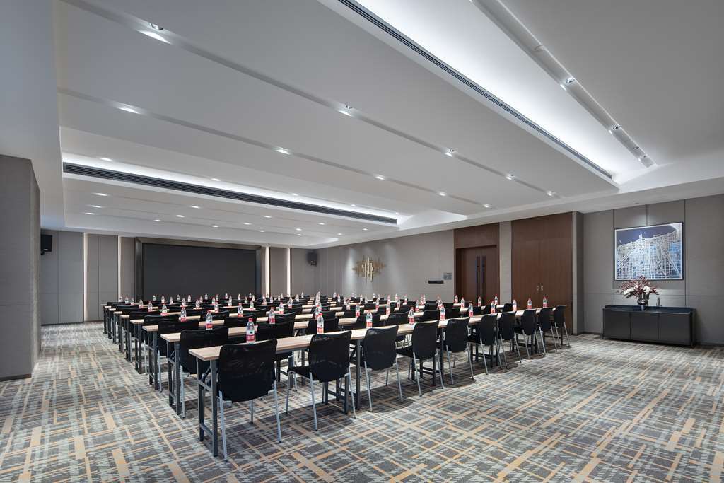 Синтай: Hampton by Hilton Xingtai Xingzhou Avenue