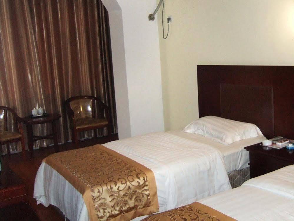 Циньхуандао: Beidaihe Golden Sea Hotel