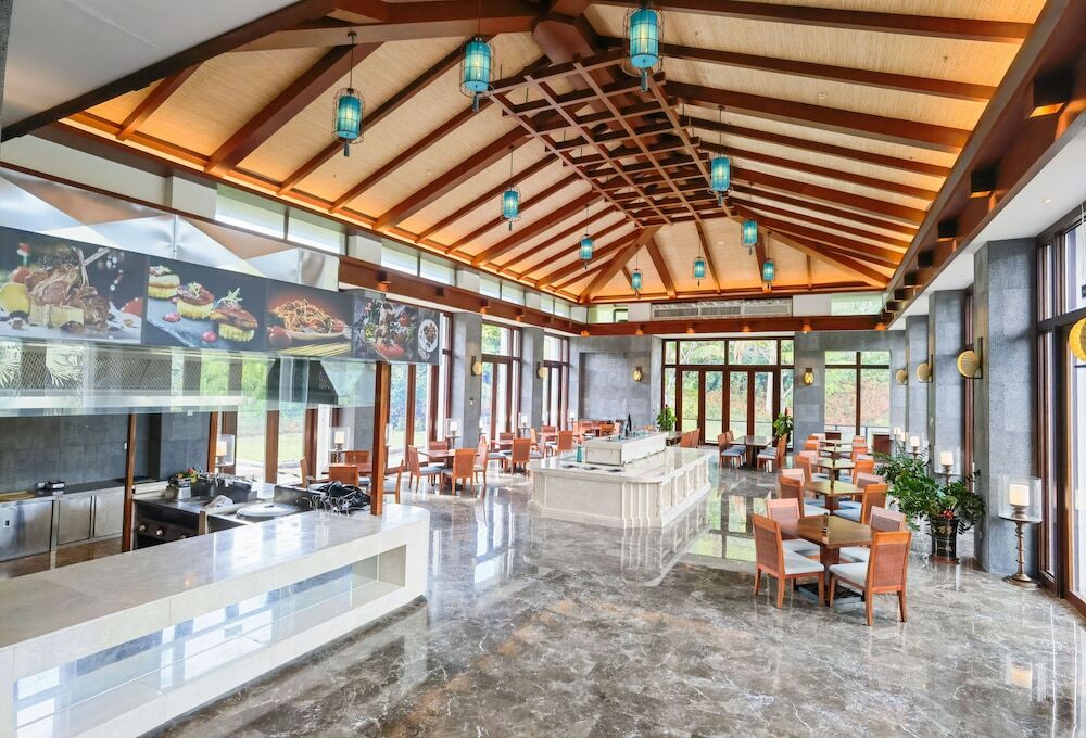 Ваньнин: wanningnanyanwanhaiyabieshuhotel