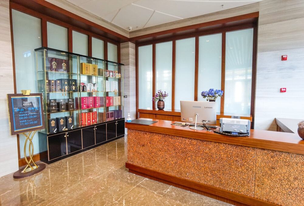 Ваньнин: wanningnanyanwanhaiyabieshuhotel
