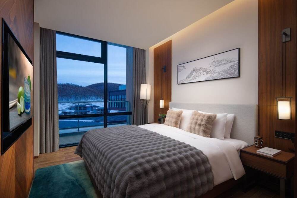Чжанцзякоу: Oakwood Suites Chongli