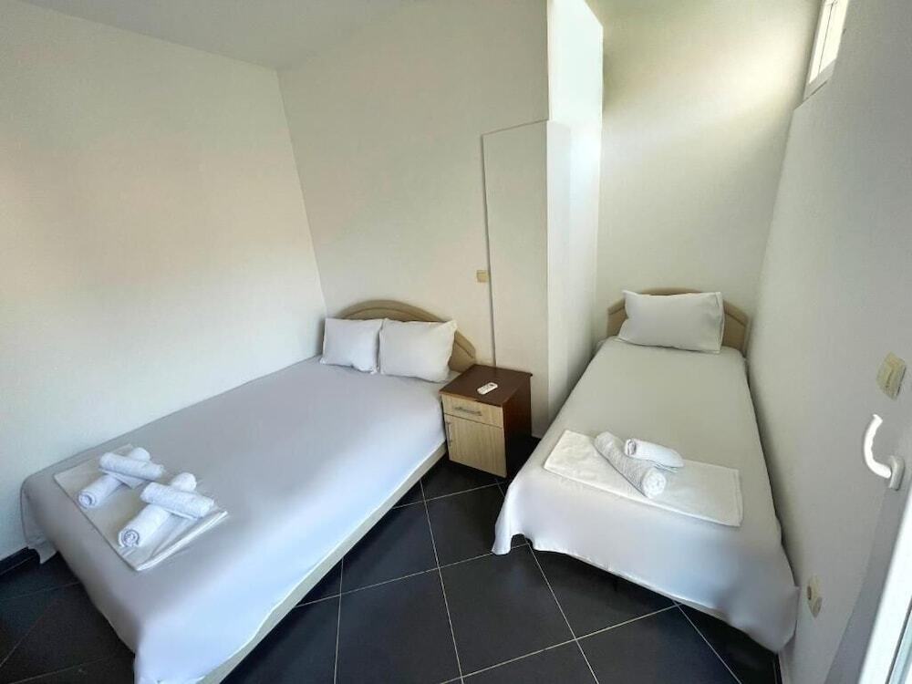 Добро Вода: Senator Suites - Sea View - Dobra Voda