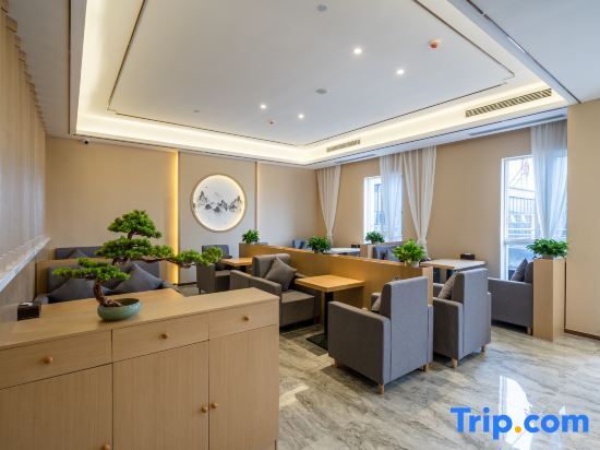 Лучжоу: Lavande(Luzhou High-speed Railway Station Southwest Commercial City Branch)